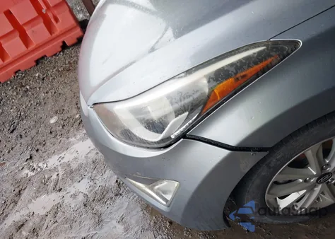 2015 Hyundai Elantra Se z USA, uszkodzony, nr VIN KMHDH4AE9FU420560